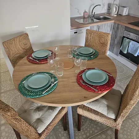 Casita Noelle - New 1br With Garden & Pool * סן מיגל דה אבונה